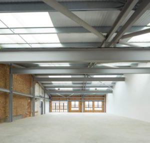 Studio rental demand rises as 2022 UK display ad spend expected to reach £17.86bn 2