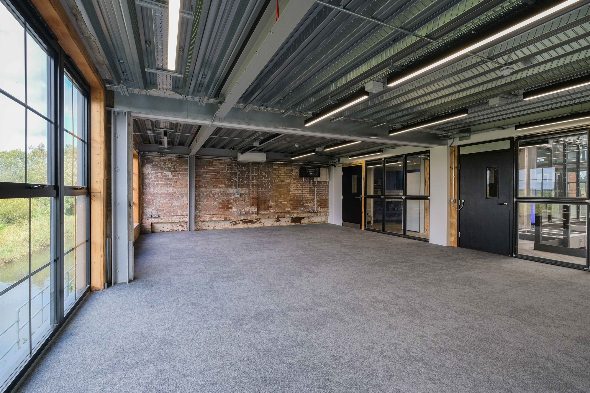 Tannery Studios - medium sized office space