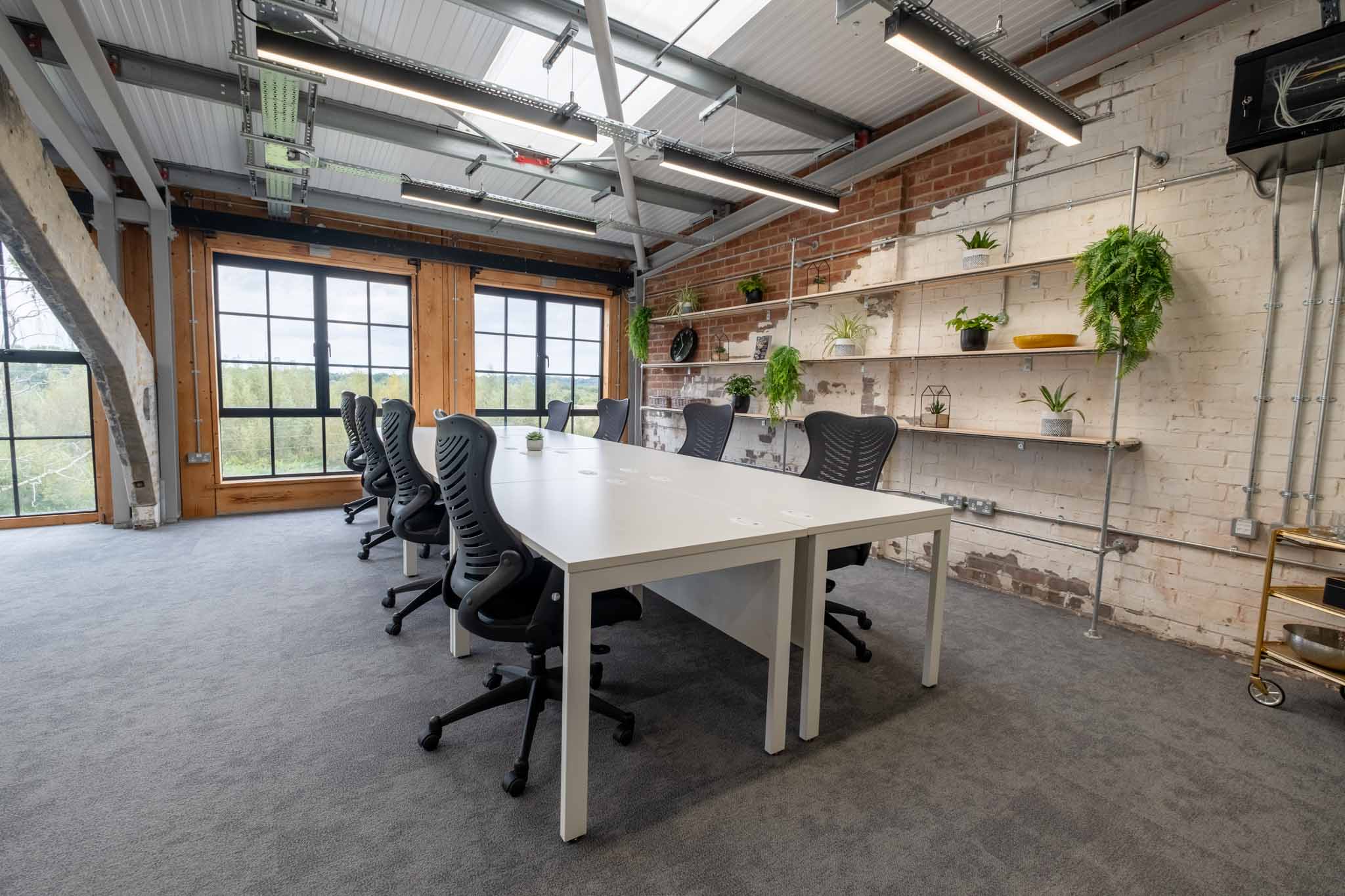 SILVER BIRCH, SECOND FLOOR – 660 FT² 9 Silver Birch Top Floor Office At Tannery Studios