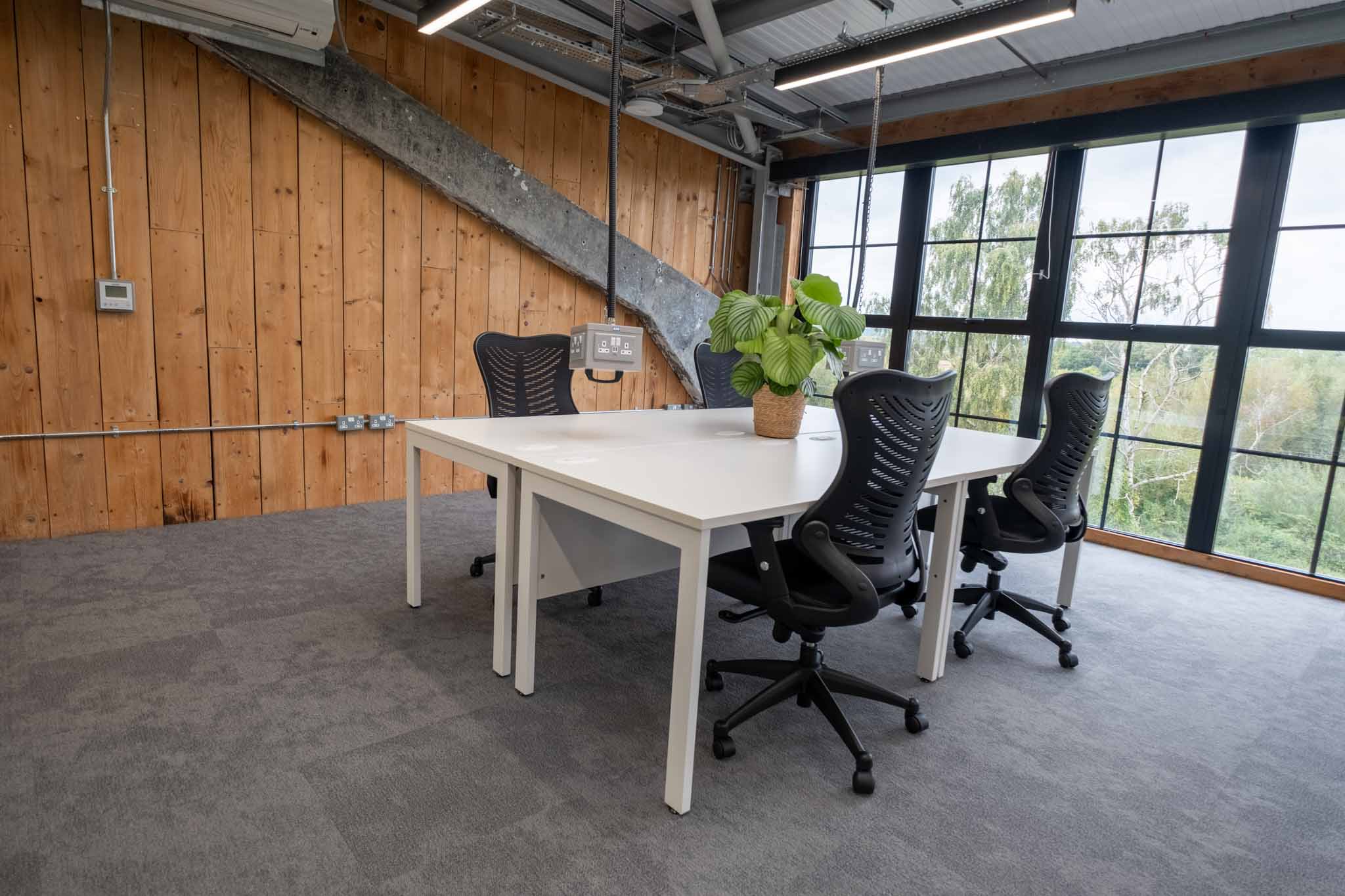 SILVER BIRCH, SECOND FLOOR – 660 FT² 5 Silver Birch Top Floor Office At Tannery Studios