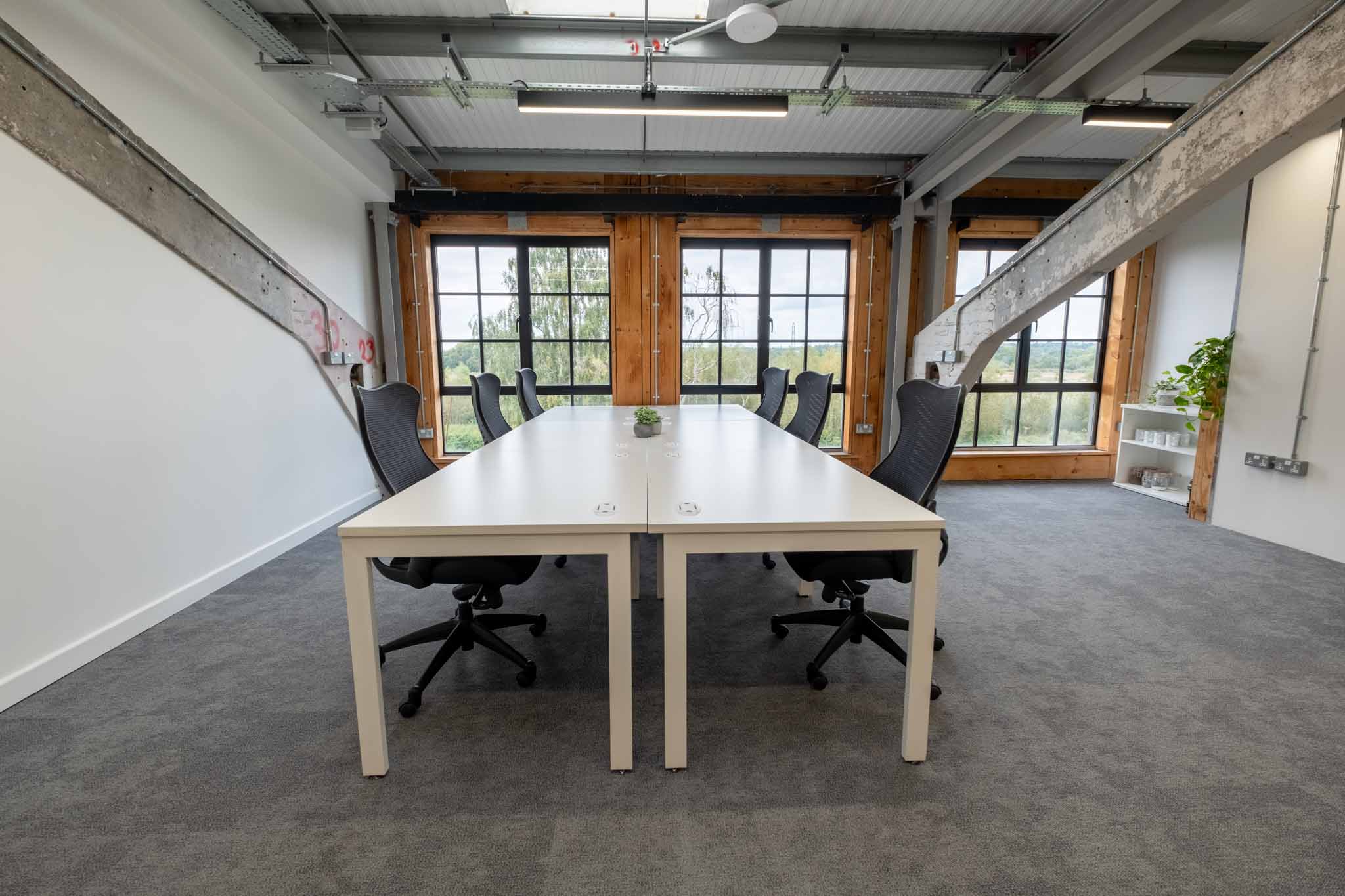 CHARONIA, SECOND FLOOR – 443 FT² 3 Baby Rafters Top Floor Office At Tannery Studios