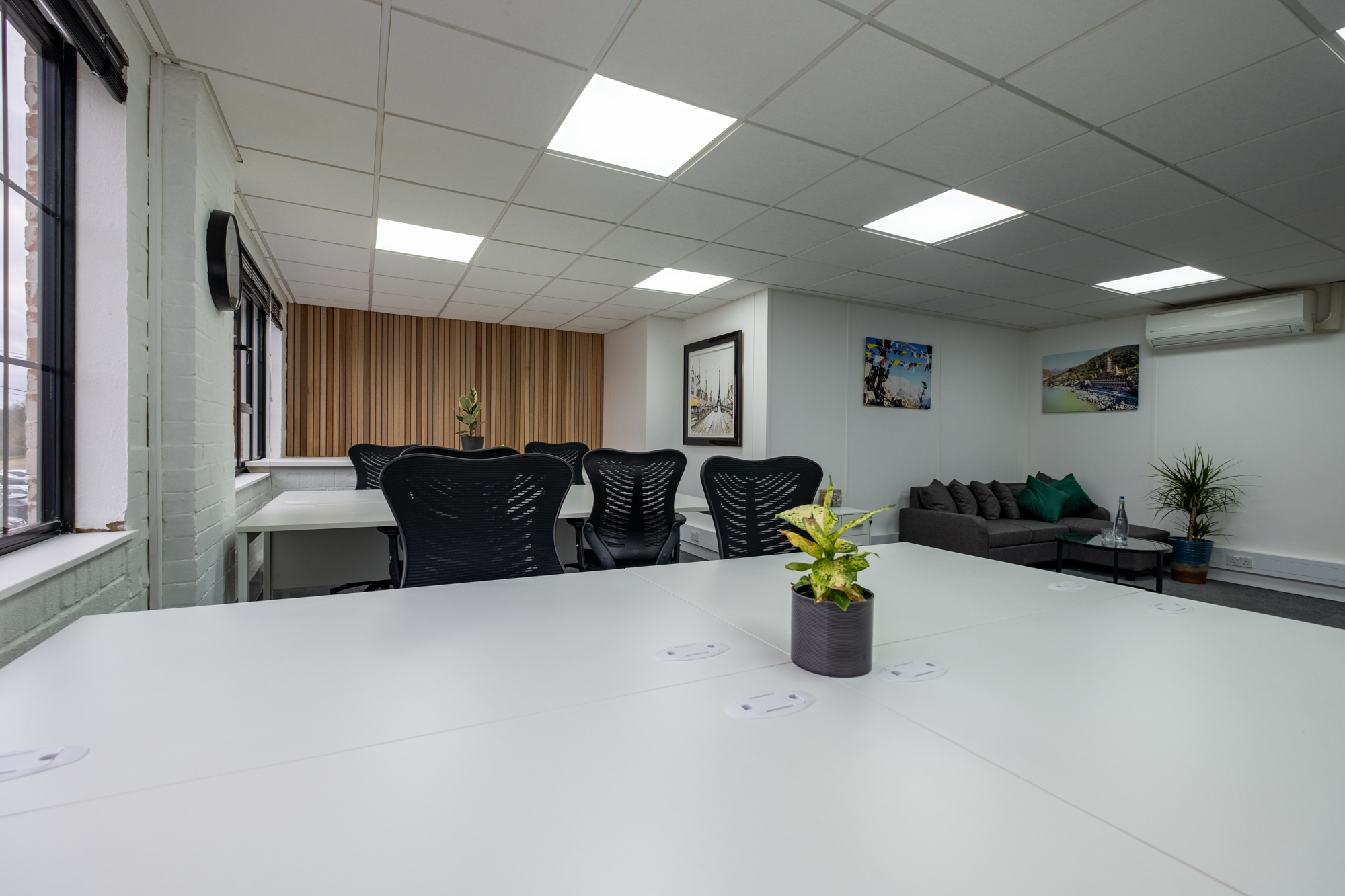 Hybrid office space with shared desks at Tannery Studios