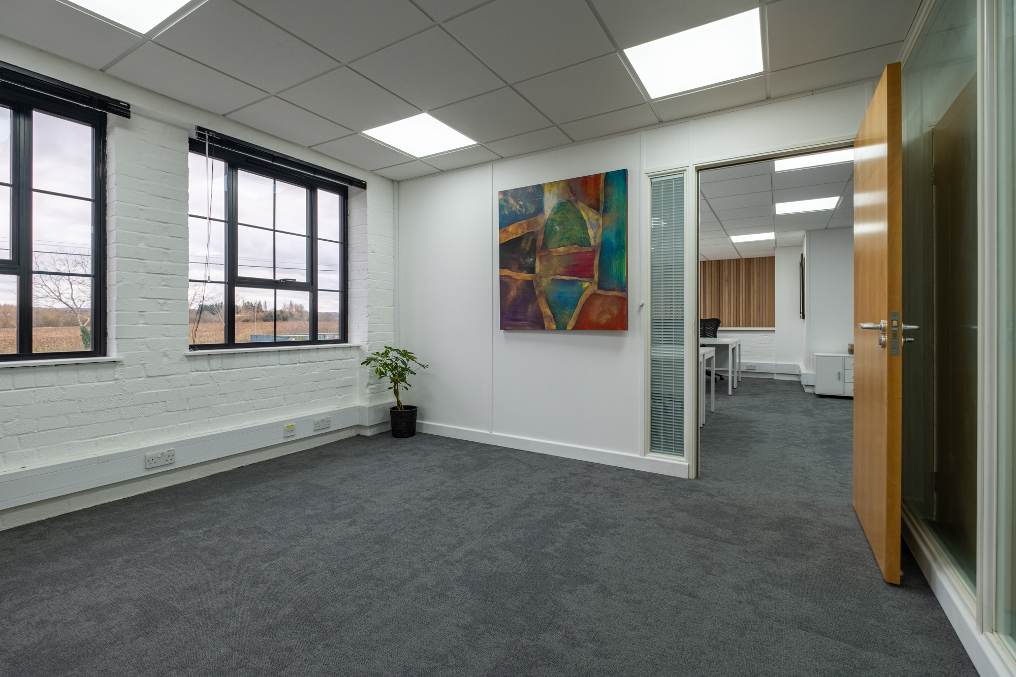 Office 6 & 7, First Floor, 3 Tannery House - 662FT² 8 Medium Office in Tannery Business Centre On The 1st Floor- Second Room