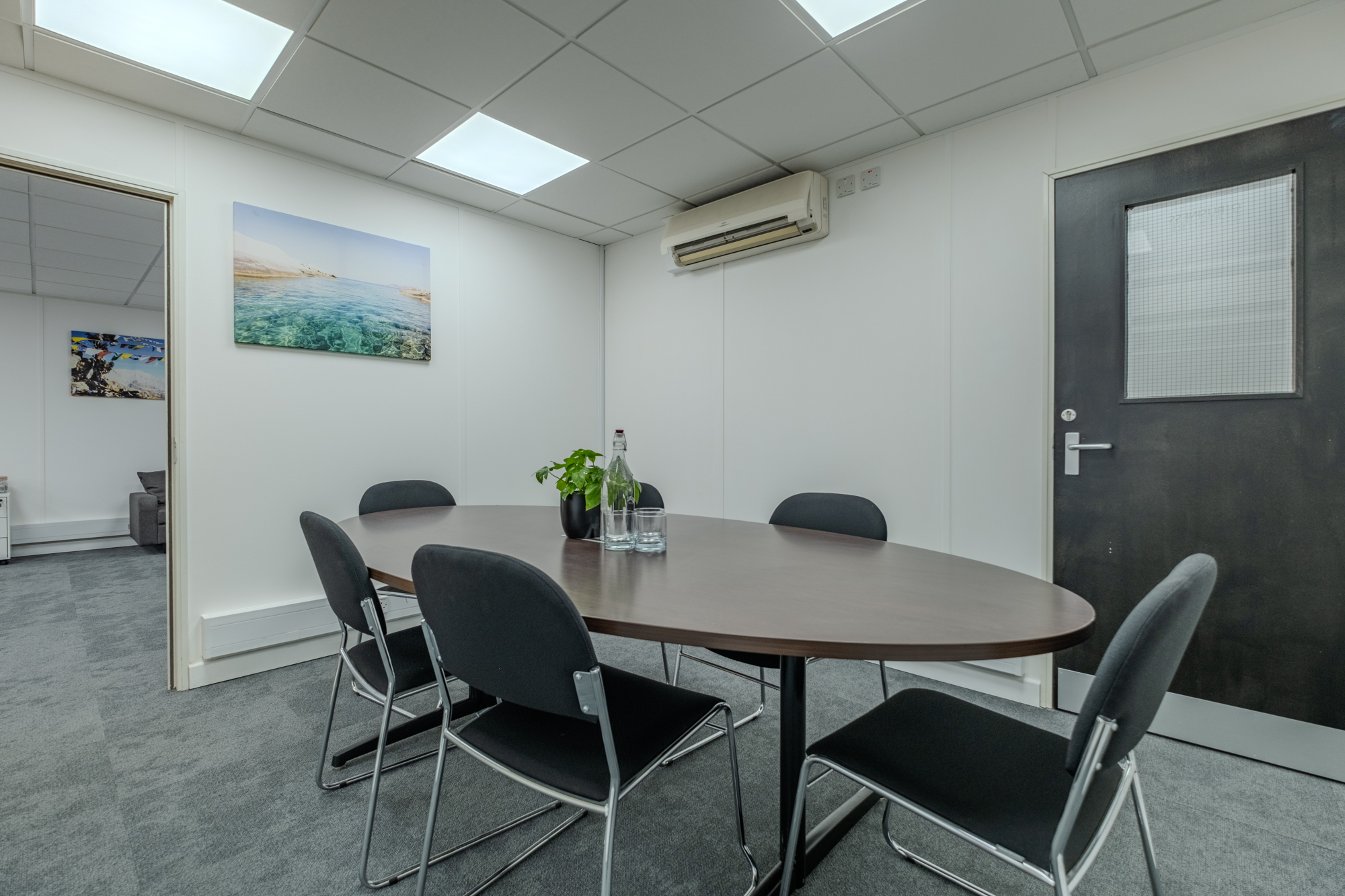 Office 6 & 7, First Floor, 3 Tannery House - 662FT² 6 Medium Office in Tannery Business Centre On The 1st Floor- Meeting Room