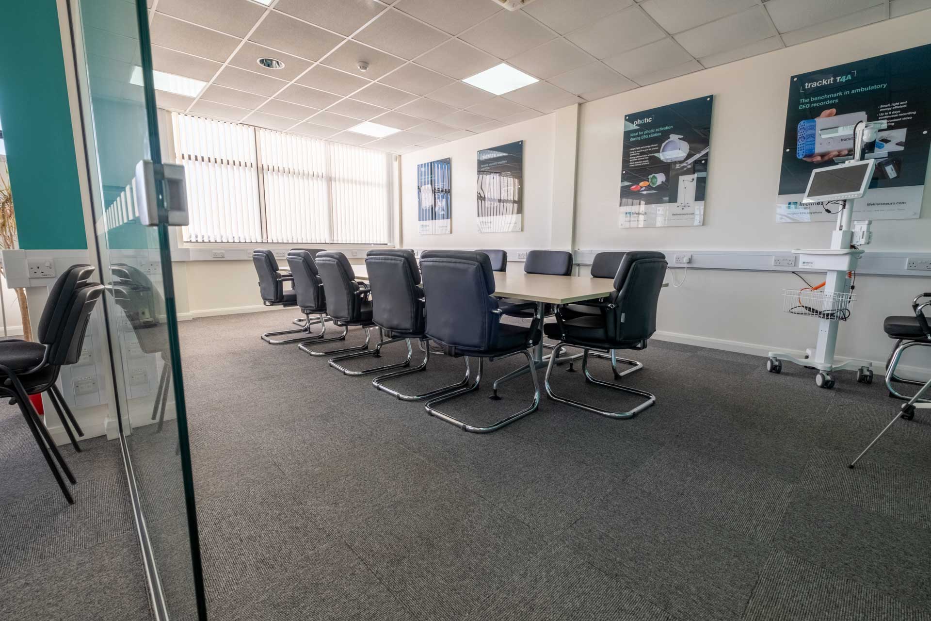 Office 6, Second Floor, 1 Tannery House - 1333FT² 22 Large top floor office in 1 Tannery House