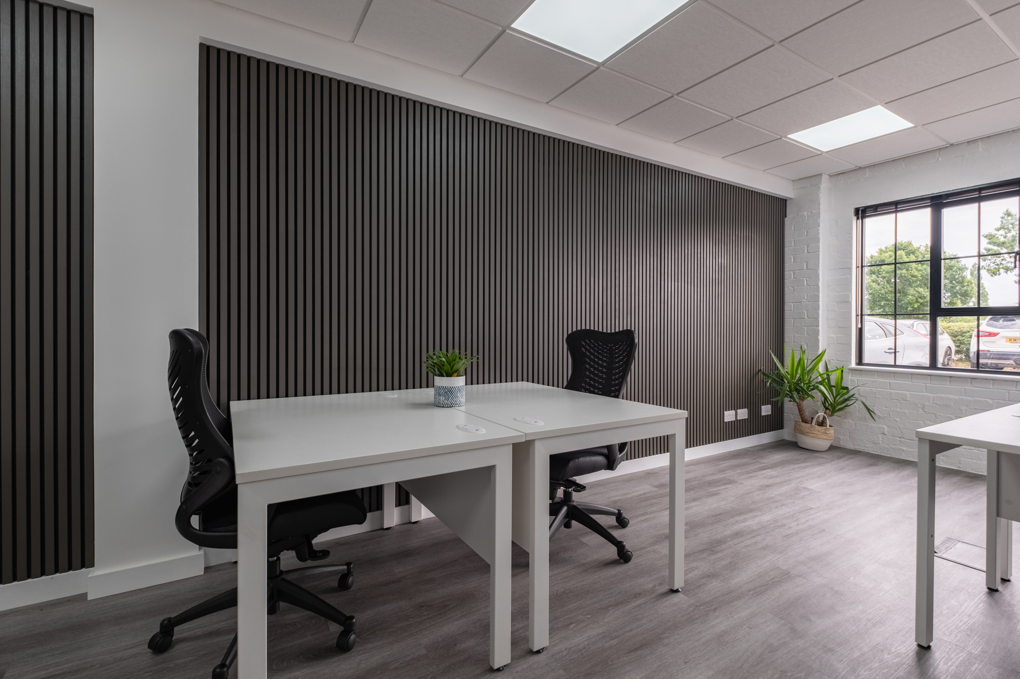 Office 3, Ground Floor, 4 Tannery House - 230FT² 5 Modern office with minimalist design