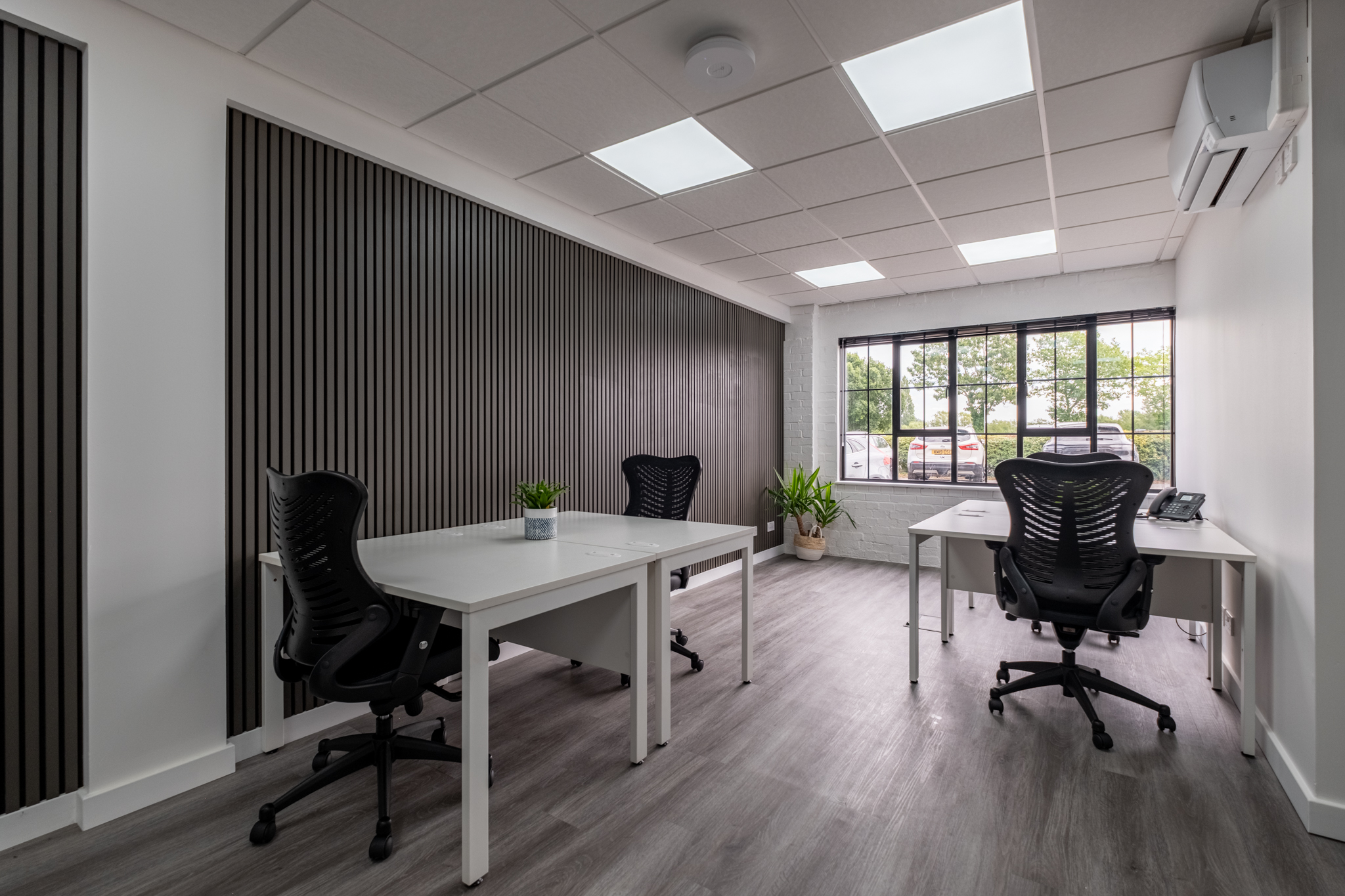 Office 3, Ground Floor, 4 Tannery House - 230FT² 3 Modern, minimalistic office space interior