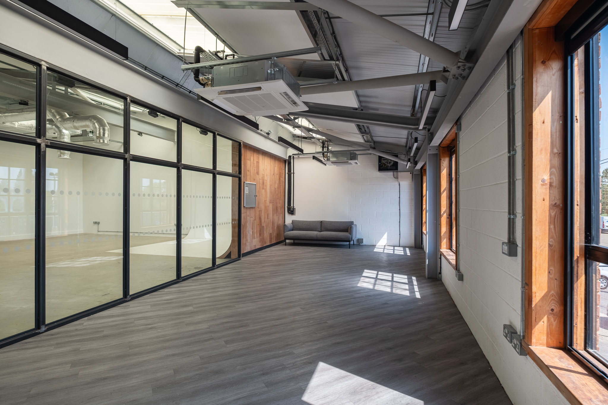 THE LOFT, First Floor - 1797 FT² 4