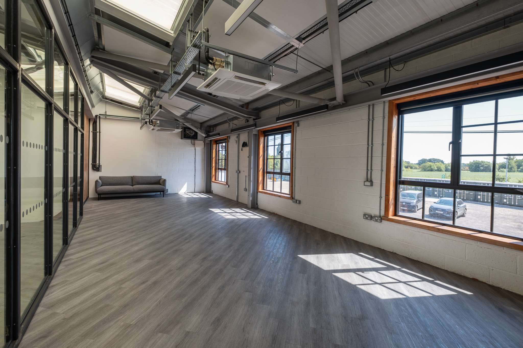 THE LOFT, First Floor - 1797 FT² 5